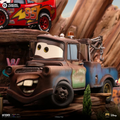 Disney Cars: Lightning Mcqueen and Tow Mater DSNEY113924-10 - Art Scale 1/10 Statue (PREORDER)