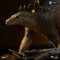 The Lost World: Jurassic Park: Stegosaurus UNIVJP143726-IC - Icons Statue (PREORDER)