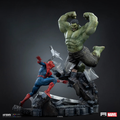 Marvel Studios: Spider-Man: Brand New Day - Spider-Man vs Hulk MARCAS143426-10 - Art Scale 1/10 Statue (PREORDER)