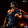 DC Comics: Absolute Superman DCCDCG133725-10 - Art Scale 1/10 Statue (PREORDER)
