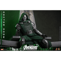 Marvel Studios: Avengers - Doctor Doom: Doctor Doom MMS906 - 1/6th Scale Collectible Figure (Collector Edition) (PREORDER)
